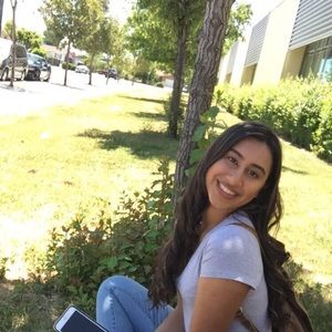 Meet your Posher, Marian